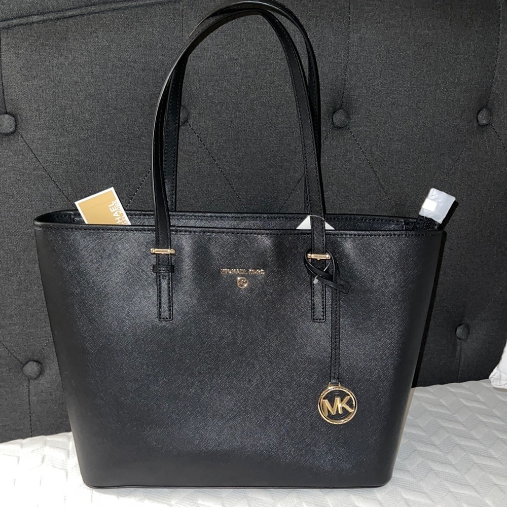 (SOLD) Michael Kors Tote Bag